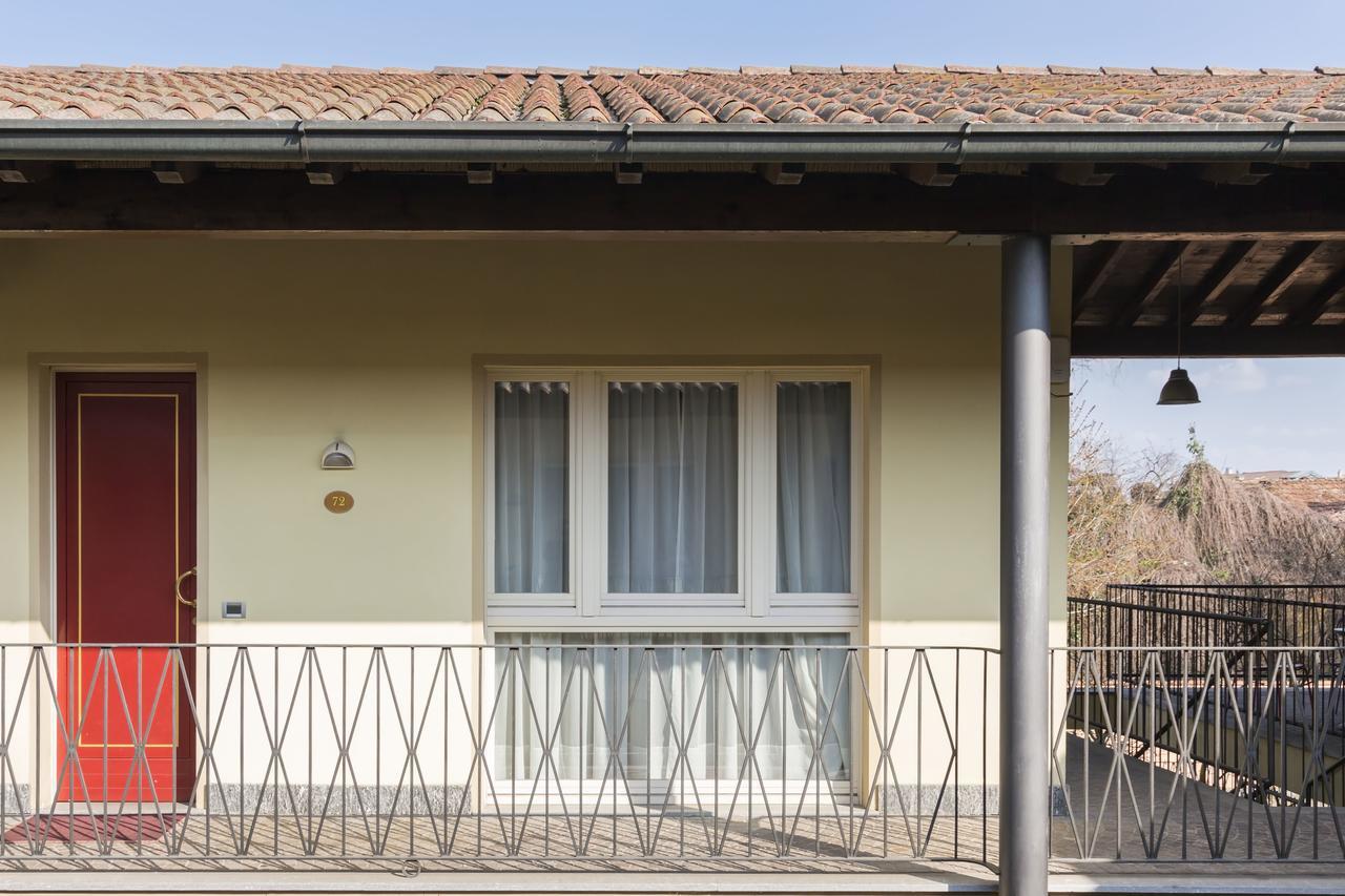 Hotel Ponte Di Rialto Crema Exteriör bild