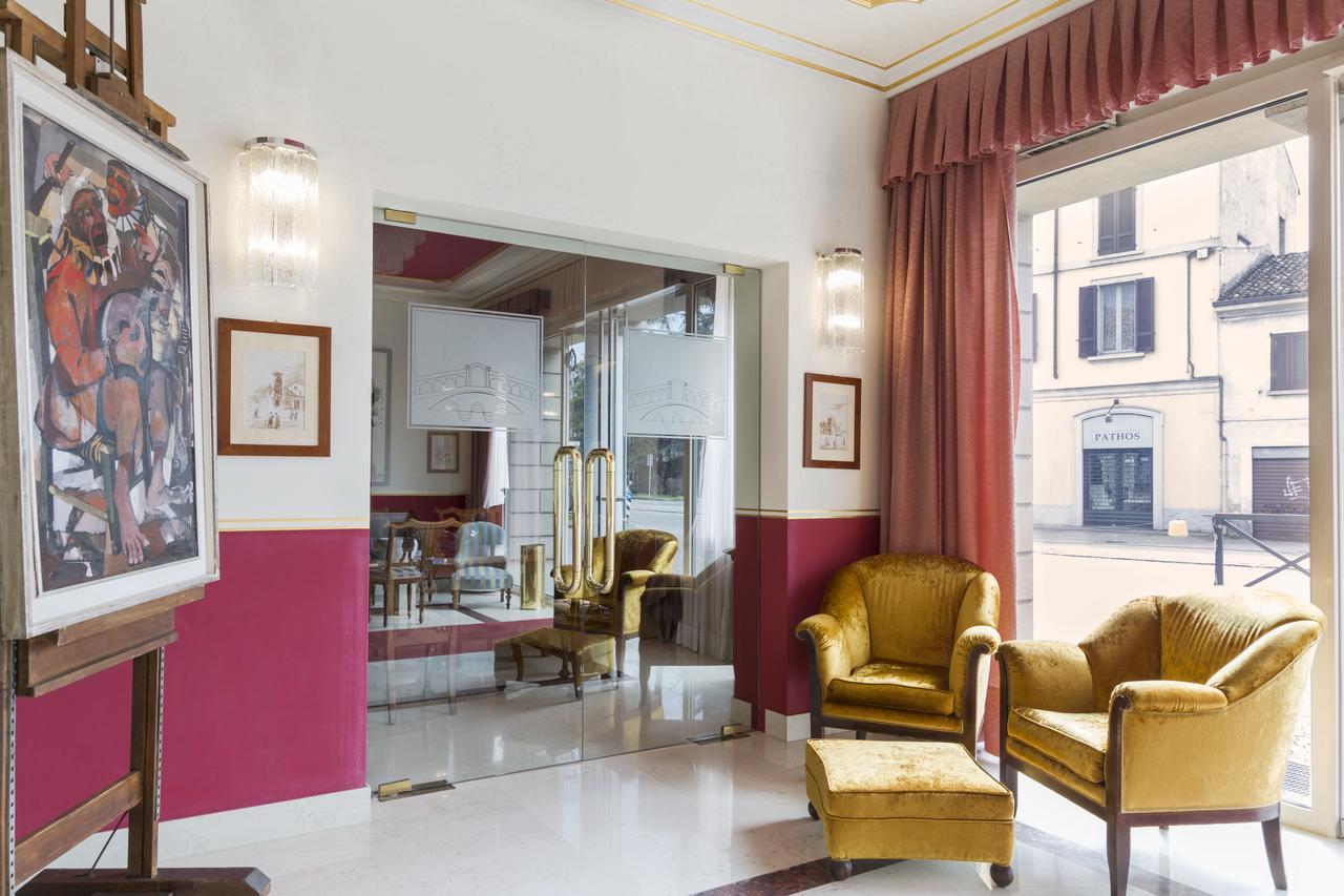Hotel Ponte Di Rialto Crema Exteriör bild